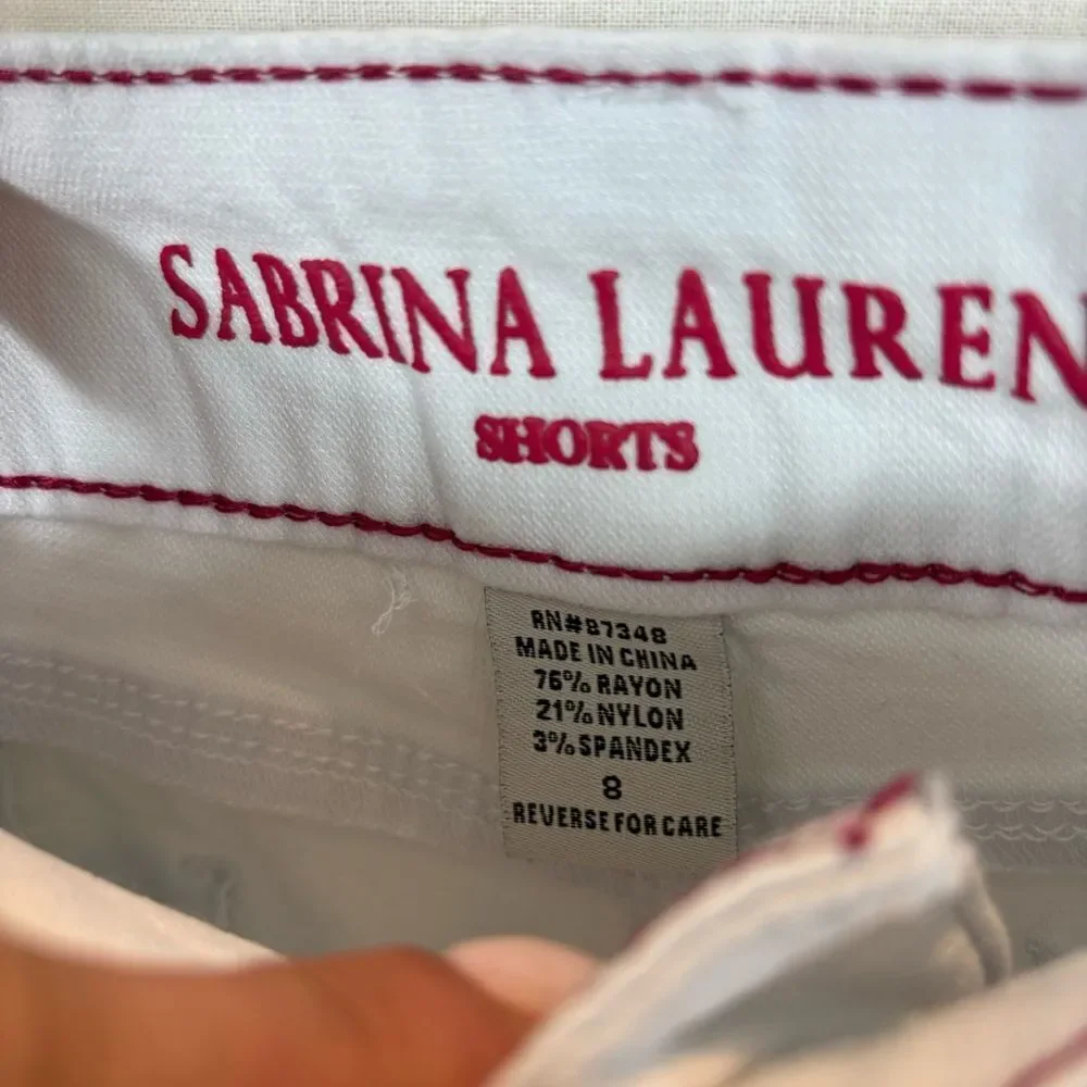 Sabrina Lauren Ladies White Denim Shorts Size 8‎